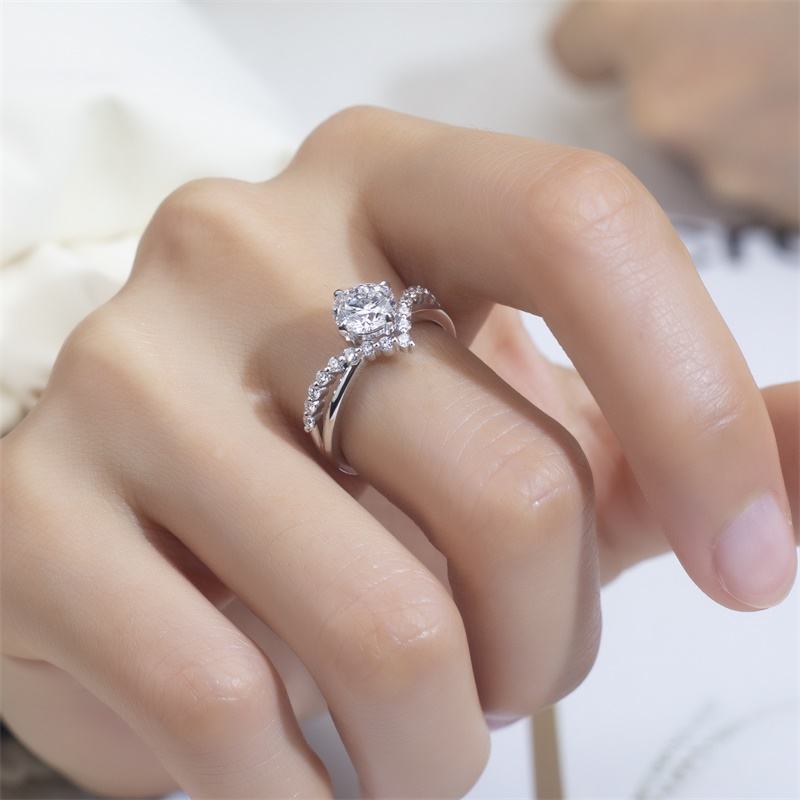 Elegant Sterling Crown Design Crystal Solitaire Ring